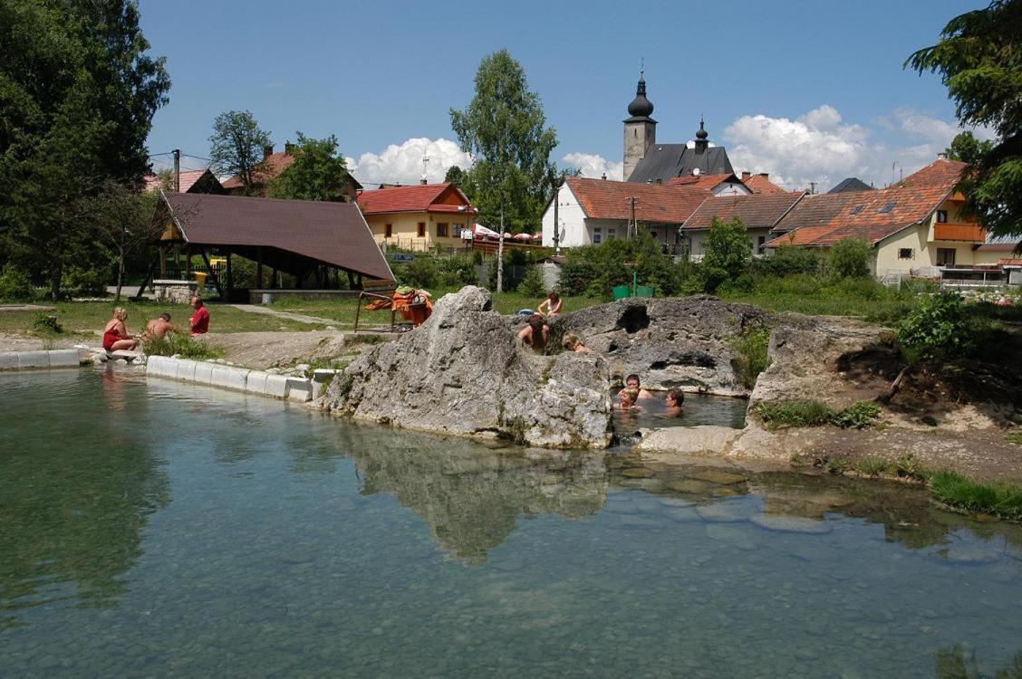 Chata Vypo Liptovsky Jan Bagian luar foto